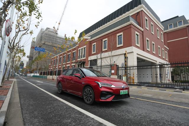 新能源電動車可以貸款嗎(電動汽車能貸款嗎)? (http://m.ox-shoes.com/) 知識問答 第16張