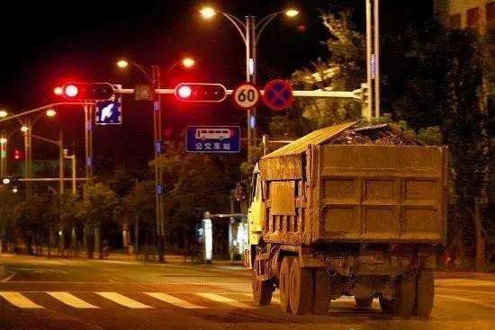 壓車本貸(車貸壓本不押車都需要什么)? (http://m.ox-shoes.com/) 知識問答 第1張
