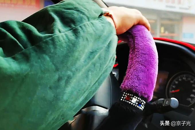 拿車抵押向個人貸款(車子抵押貸款給個人)？ (http://m.ox-shoes.com/) 知識問答 第4張